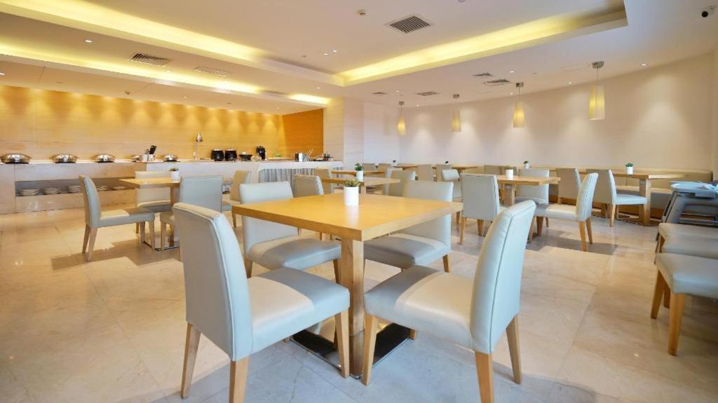 Ji Hotel Tianjin Binjiangdao Esterno foto